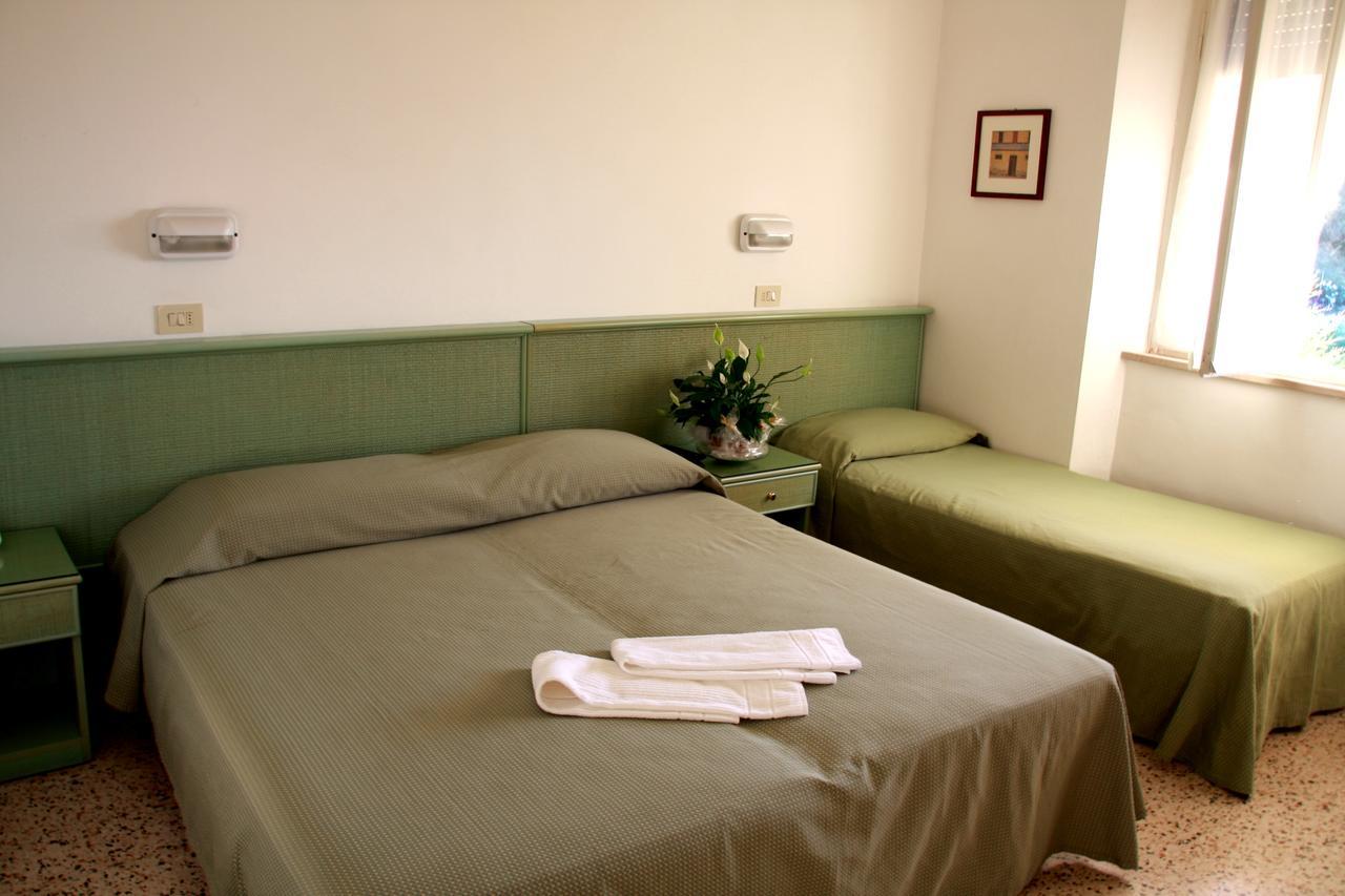 Hotel Excelsior Fano Zewnętrze zdjęcie