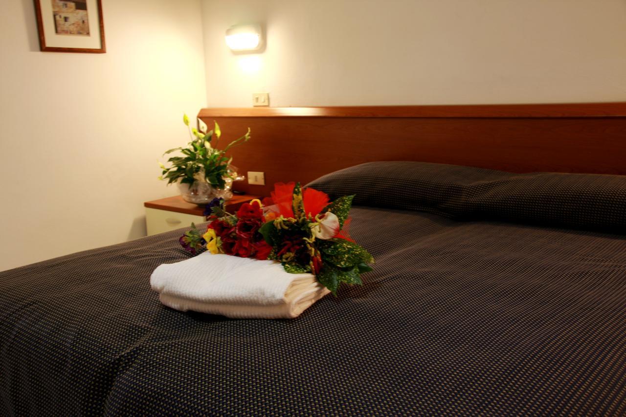 Hotel Excelsior Fano Zewnętrze zdjęcie